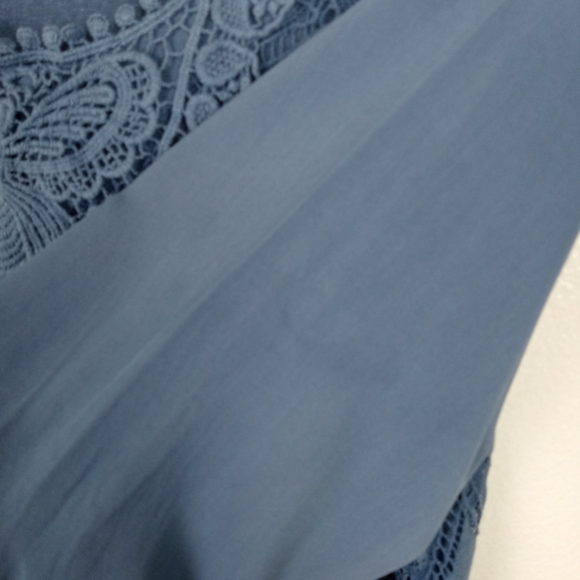 New Collection Dress Blue Bell Sleeves Short Lace Detail Women's Small? - Picture 6 of 11